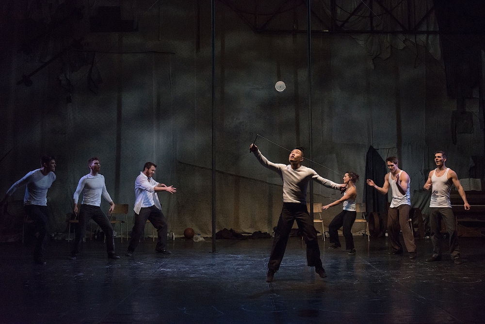 traces bobino les 7 doigts de la main cirque