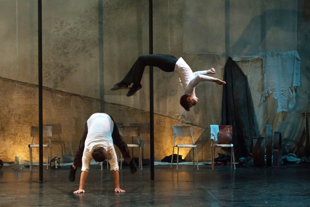 traces bobino les 7 doigts de la main cirque