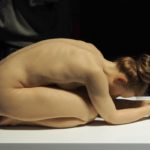 kneeling woman sam jinks hyperrealism