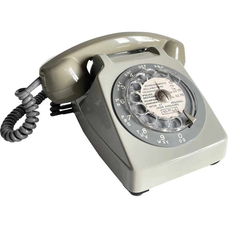 téléphone a cadran rotatif