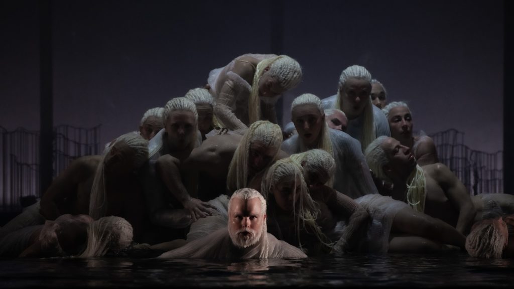 Rusalka (Aleksei Isaev ; mise en scène : Stefano Poda) / Crédit : Mirco Magliocca