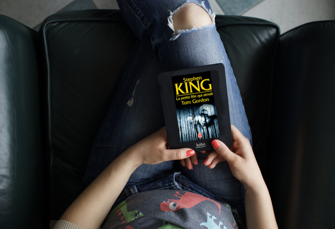 image d'une liseuse avec la couverture de La petite fille qui aimait Tom Gordon de Stephen King