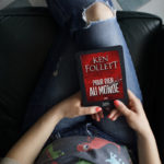 Photo de la couverture du livre Pour rien au monde de Ken Follett sur l'écran d'une liseuse