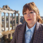 Philomena Cunk dans la série Cunk on earth