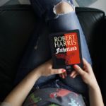 image de la couverture du polar Fatherland de Robert Harris sur une liseuse Kobo