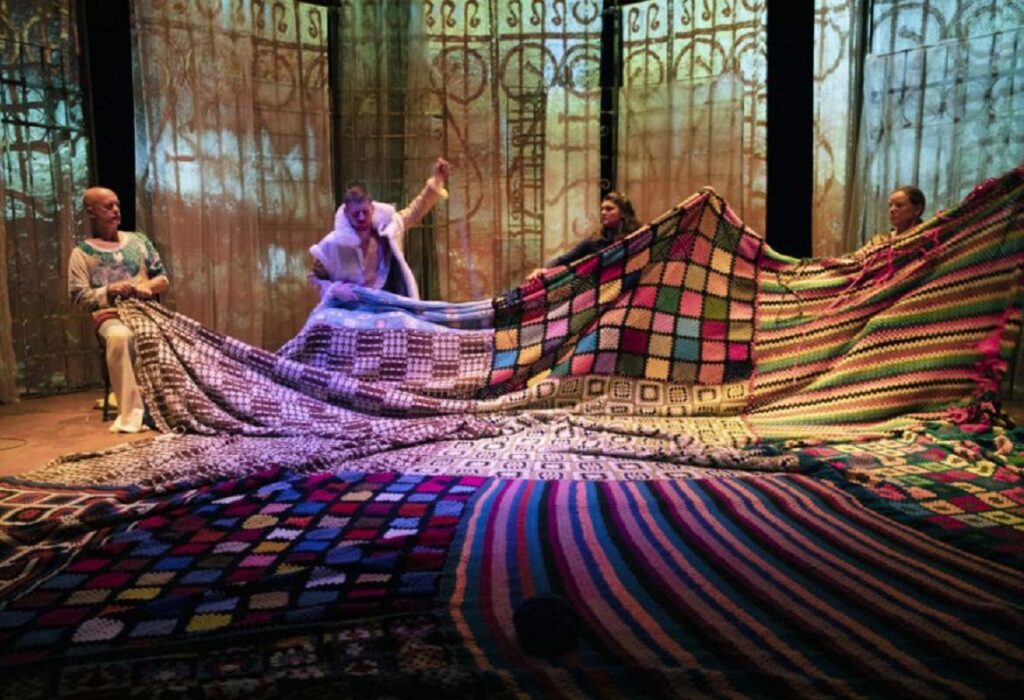 women-in-troy-©-sanne-peper