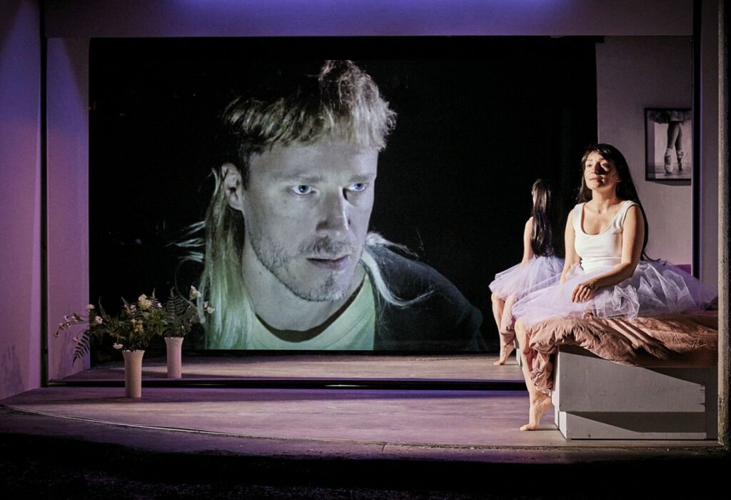 Neige Pauline Bureau