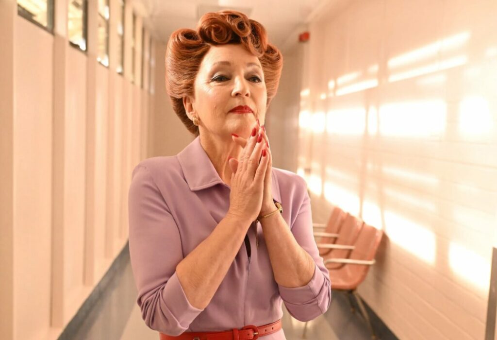 Infirmière Redd dans Grotesquerie