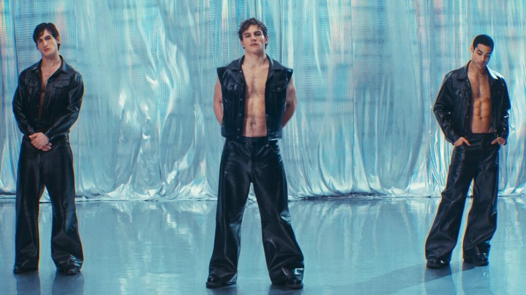 scène de la série Culte 2be3 avec Frank, Filip et Adel