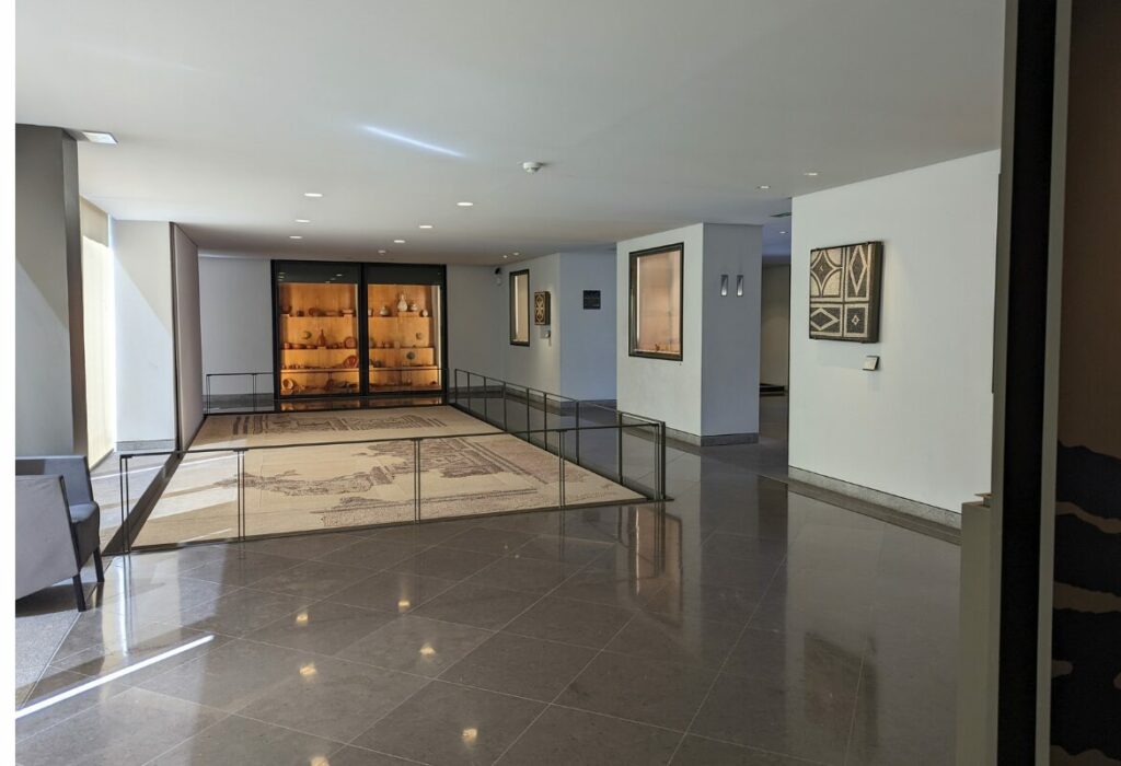 salle du musée Fenaille de Rodez